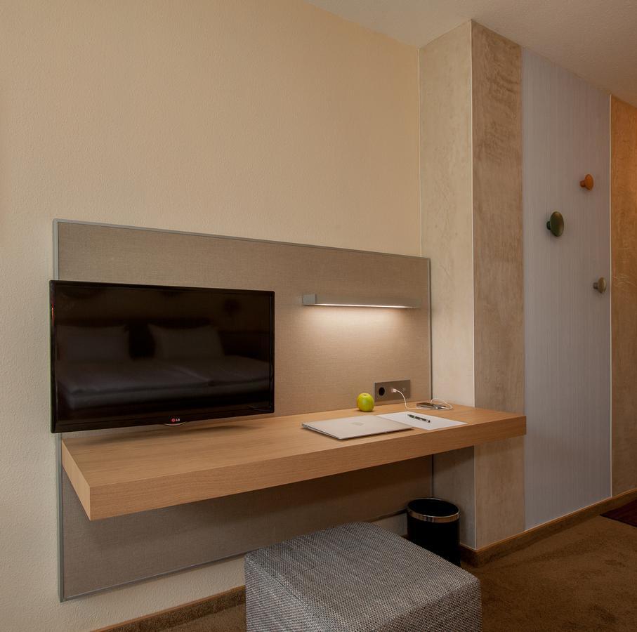 Landhotel Broda Neubrandenburg Buitenkant foto